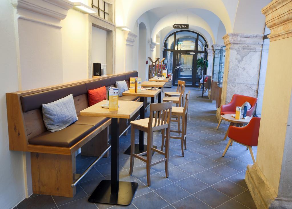 Hotel Jufa 3*